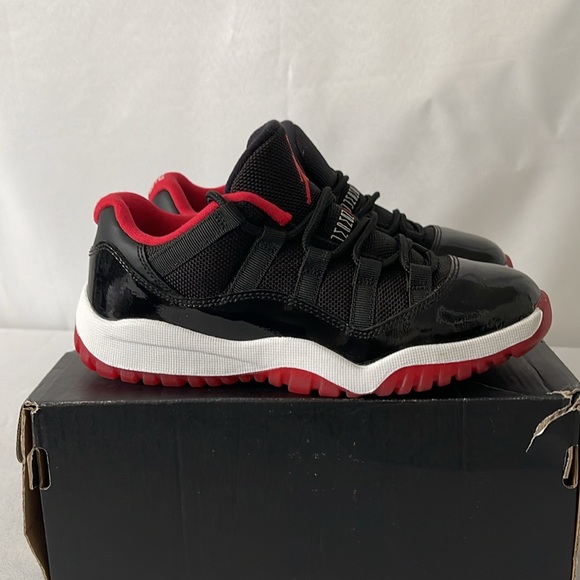 Boys 11 Retro Low BP size 1Y - Picture 4 of 11